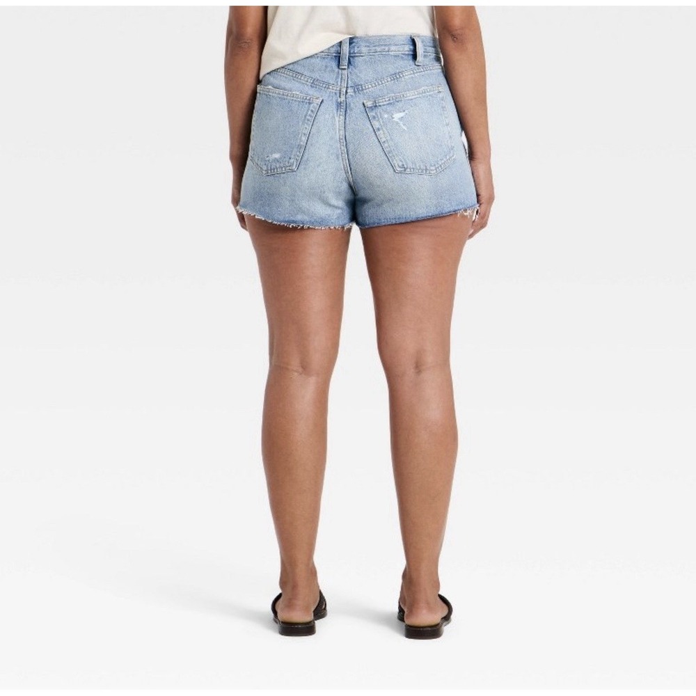 NEW Universal Thread Goods Co. Women's Mini Cut-Off Denim Shorts Size 14 NWT - Picture 3 of 5